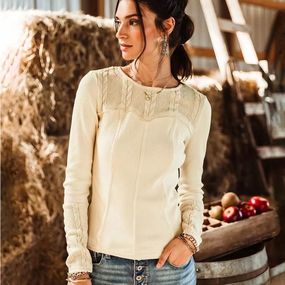 Gimmicks long sleeve top